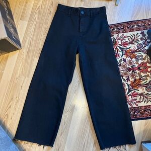 Zara 10/42 wide-leg black jeans with frayed hem